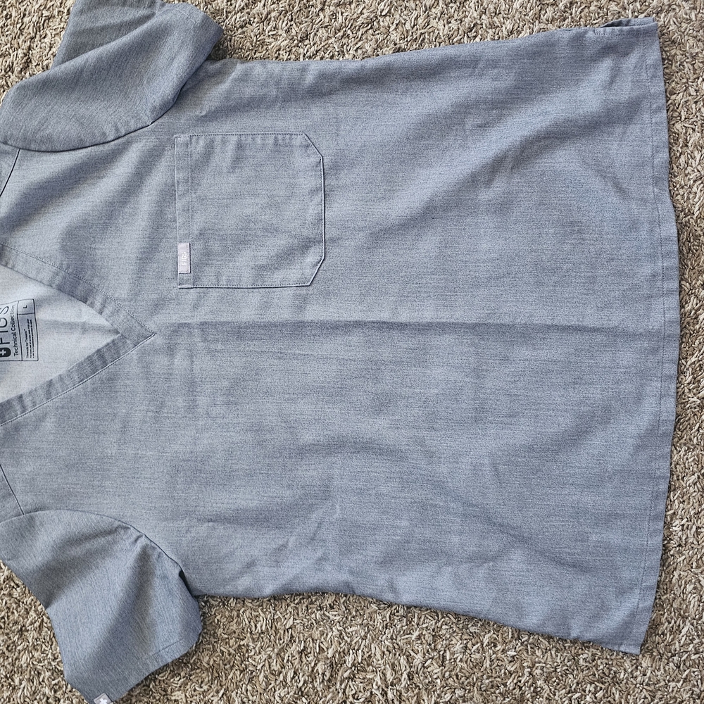 Figs Gray V-Neck Scrub Top